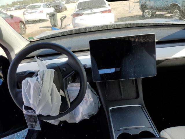 Photo 8 from auction – 2022 TESLA MODEL Y with VIN 7SAYGDEE9NF322979