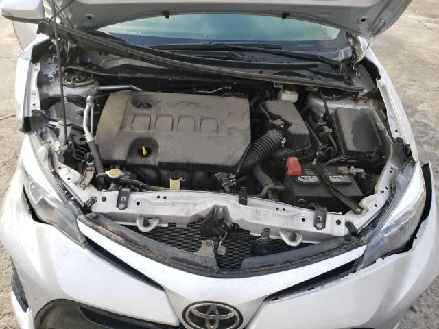 Photo 11 from auction – 2017 TOYOTA COROLLA L with VIN 5YFBURHE8HP577412