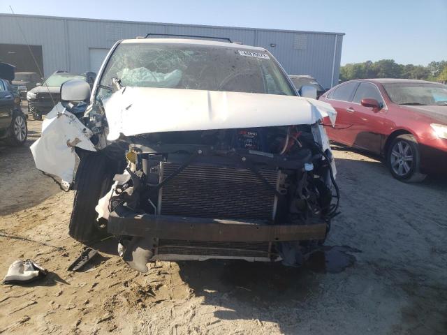 Photo 5 from auction – 2015 CHRYSLER TOWN & COU with VIN 2C4RC1BG8FR694871
