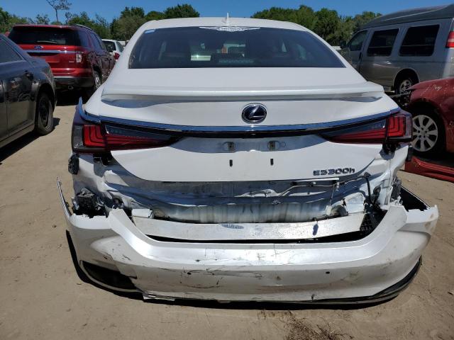 Photo 6 from auction – 2022 LEXUS ES 300H BA with VIN 58AEA1C16NU014146
