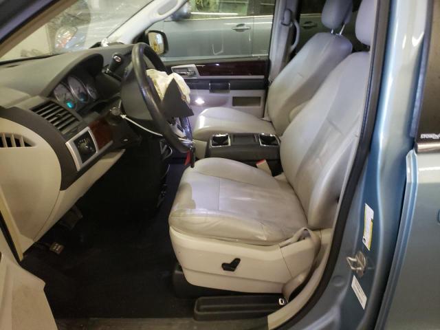 Photo 7 from auction – 2010 CHRYSLER TOWN & COU with VIN 2A4RR8DX8AR481233