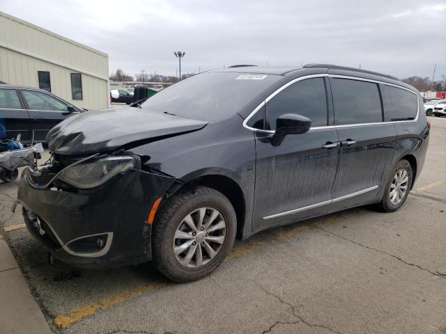 CHRYSLER PACIFICA T 2017 with VIN 2C4RC1BG9HR593938 - Photo from auction