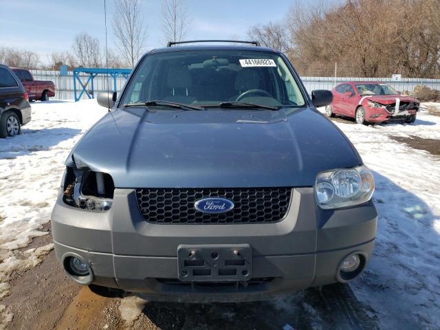 Photo 5 from auction – 2005 FORD ESCAPE XLT with VIN 1FMYU03145KD61587