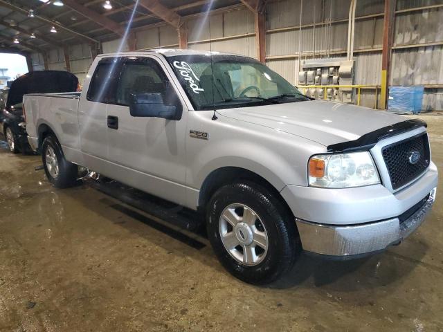 Photo 4 from auction – 2004 FORD F150 with VIN 1FTRX12W54FA05790