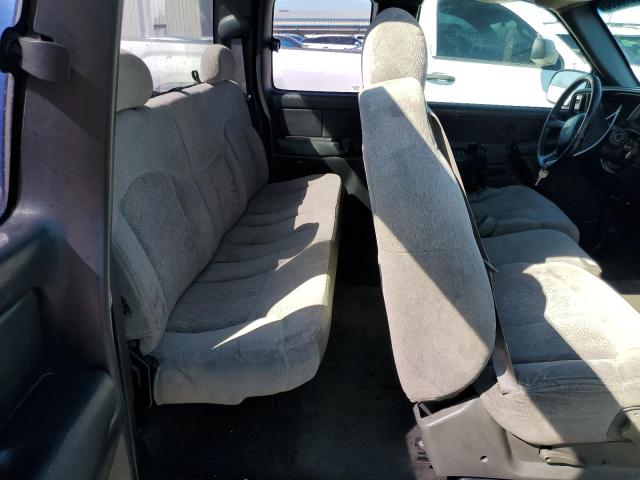 Photo 10 from auction – 2002 CHEVROLET SILVERADO with VIN 2GCEC19T721381661