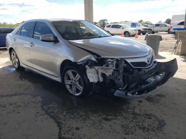 Photo 4 from auction – 2014 TOYOTA CAMRY L with VIN 4T1BF1FKXEU365688