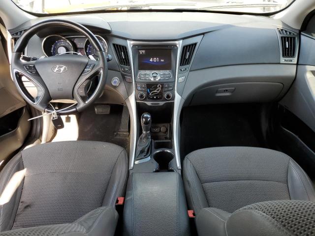 Photo 8 from auction – 2012 HYUNDAI SONATA SE with VIN 5NPEC4AB3CH460068