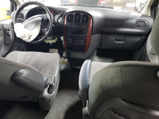 Photo 8 from auction – 2007 CHRYSLER TOWN & COU with VIN 1A4GJ45R77B101362