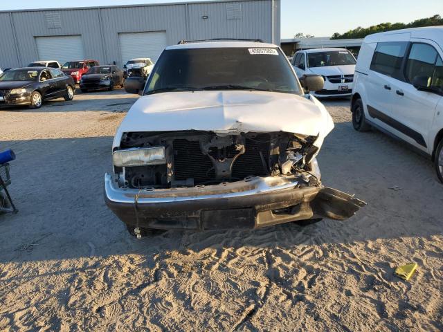 Photo 5 from auction – 2004 CHEVROLET BLAZER with VIN 1GNCS13X34K154354