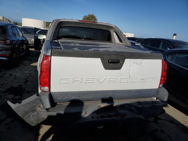 Photo 6 from auction – 2004 CHEVROLET AVALANCHE with VIN 3GNEK12T04G100850