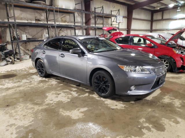 Photo 4 from auction – 2013 LEXUS ES 300H with VIN JTHBW1GGXD2037050