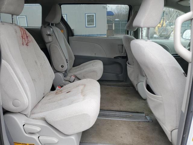 Photo 11 from auction – 2012 TOYOTA SIENNA BAS with VIN 5TDKA3DC0CS015708