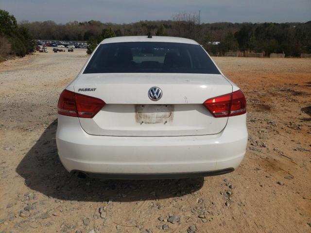 Photo 6 from auction – 2013 VOLKSWAGEN PASSAT S with VIN 1VWAP7A38DC020922