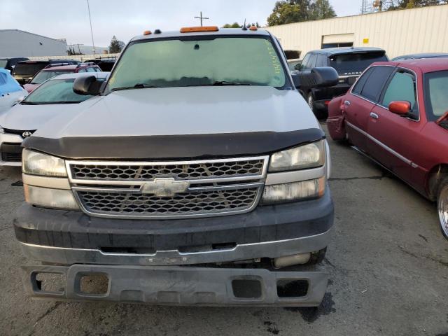 Photo 5 from auction – 2005 CHEVROLET SILVERADO with VIN 1GCHK23235F882601
