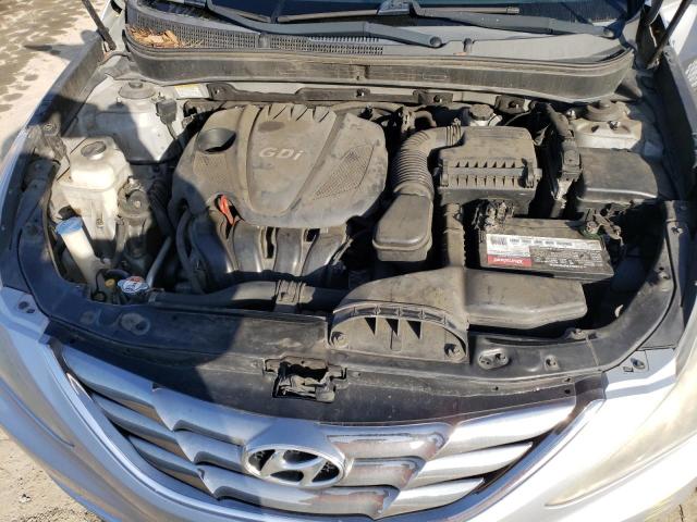 Photo 11 from auction – 2011 HYUNDAI SONATA SE with VIN 5NPEC4AC7BH156314