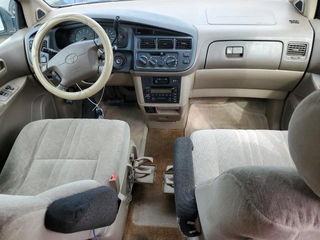 Photo 8 from auction – 2000 TOYOTA SIENNA LE with VIN 4T3ZF13C3YU266444