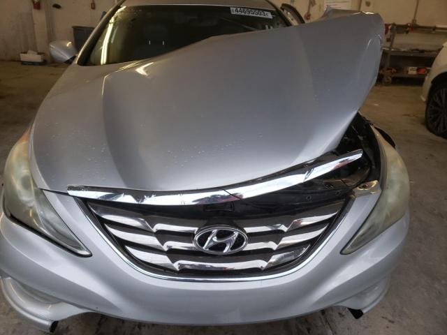 Photo 5 from auction – 2011 HYUNDAI SONATA SE with VIN 5NPEC4AB9BH192464