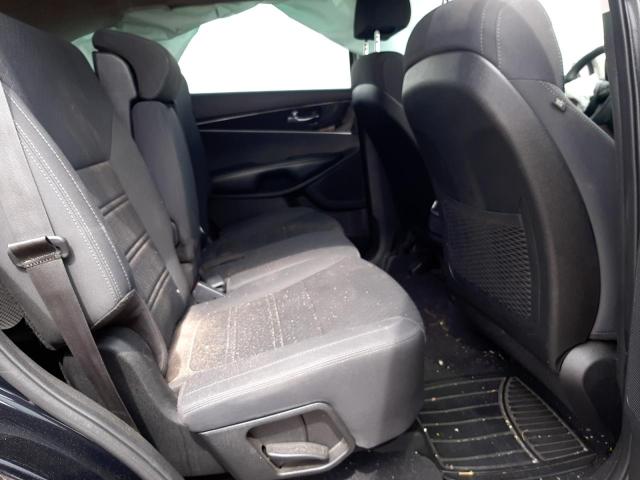 Photo 11 from auction – 2018 KIA SORENTO LX with VIN 5XYPG4A34JG369286