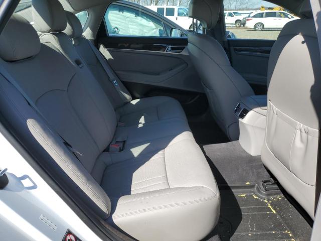 Photo 10 from auction – 2018 GENESIS G80 BASE with VIN KMHGN4JE6JU250141