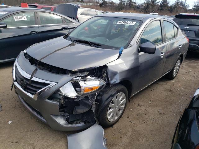 NISSAN VERSA S 2018 with VIN 3N1CN7AP2JL885683 - Photo from auction