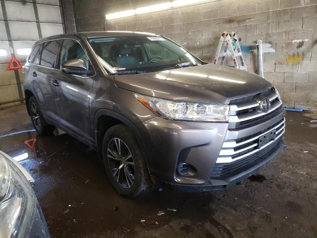 Photo 4 from auction – 2019 TOYOTA HIGHLANDER with VIN 5TDZZRFH4KS322817