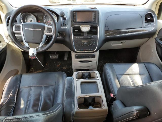 Photo 8 from auction – 2012 CHRYSLER TOWN & COU with VIN 2C4RC1CG0CR175761
