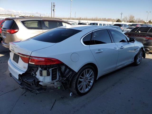 Photo 3 from auction – 2016 JAGUAR XF PRESTIG with VIN SAJBK4BVXGCY23774