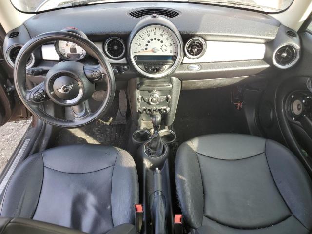 Photo 8 from auction – 2011 MINI COOPER with VIN WMWSU3C54BTX95915