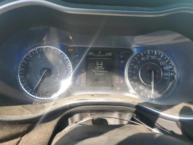 Photo 9 from auction – 2015 CHRYSLER 200 LIMITE with VIN 1C3CCCAB8FN621797