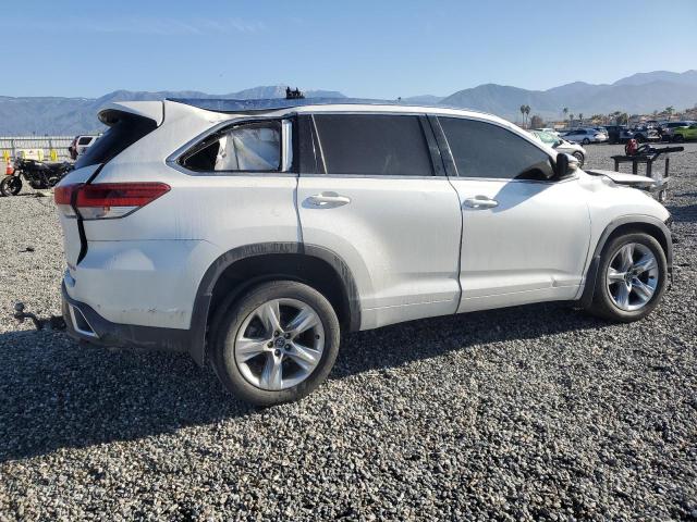 Photo 3 from auction – 2019 TOYOTA HIGHLANDER with VIN 5TDDZRFH3KS949857