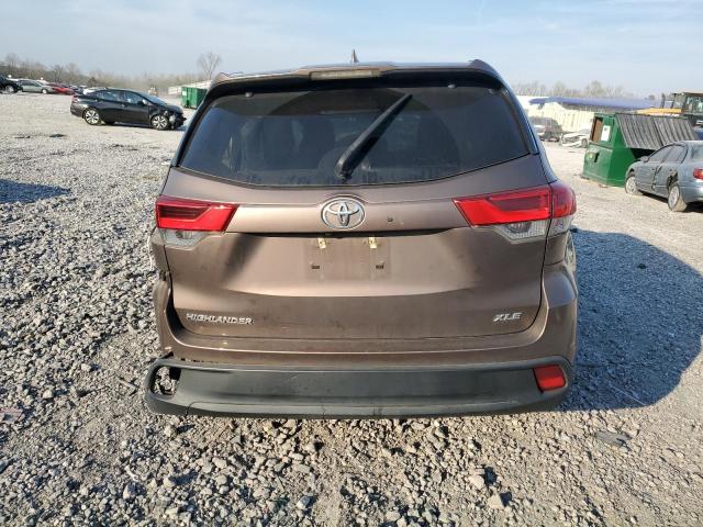 Photo 6 from auction – 2019 TOYOTA HIGHLANDER with VIN 5TDKZRFH0KS341351