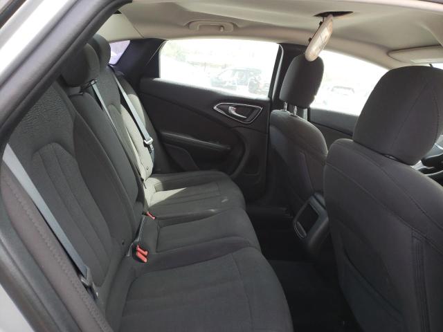 Photo 10 from auction – 2016 CHRYSLER 200 LIMITE with VIN 1C3CCCAB2GN148268