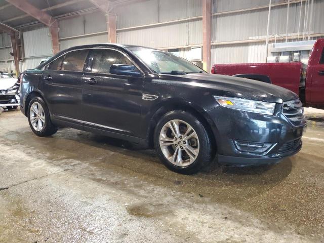 Photo 4 from auction – 2013 FORD TAURUS SEL with VIN 1FAHP2E89DG203609