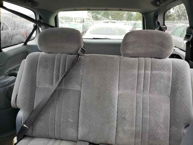 Photo 10 from auction – 2001 TOYOTA SIENNA CE with VIN 4T3ZF19C91U391607