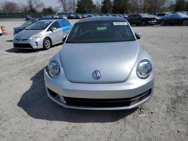 Photo 5 from auction – 2013 VOLKSWAGEN BEETLE with VIN 3VWJX7AT3DM677917