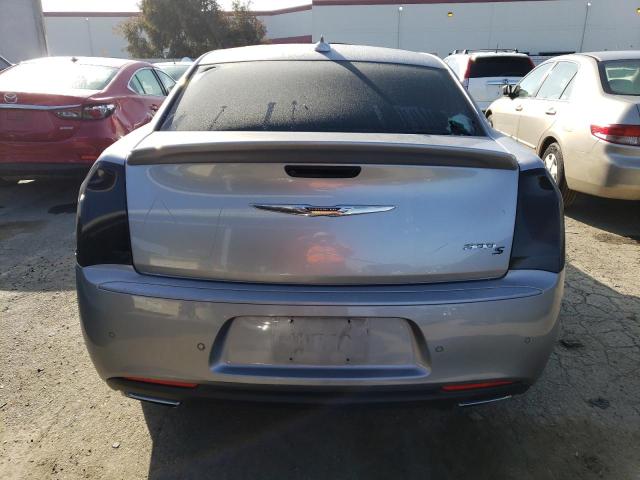 Photo 6 from auction – 2018 CHRYSLER 300 S with VIN 2C3CCABG4JH240237