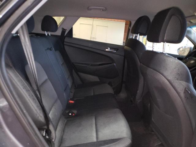 Photo 11 from auction – 2018 HYUNDAI TUCSON SE with VIN KM8J2CA42JU756582