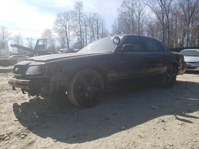 FORD CROWN VICT 2001 with VIN 2FAFP71W41X121785 - Photo from auction