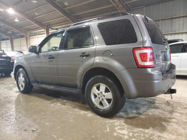 Photo 2 from auction – 2010 FORD ESCAPE XLT with VIN 1FMCU0D75AKD42652