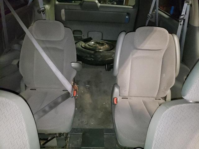Photo 10 from auction – 2007 CHRYSLER TOWN & COU with VIN 1A4GP44R77B181424