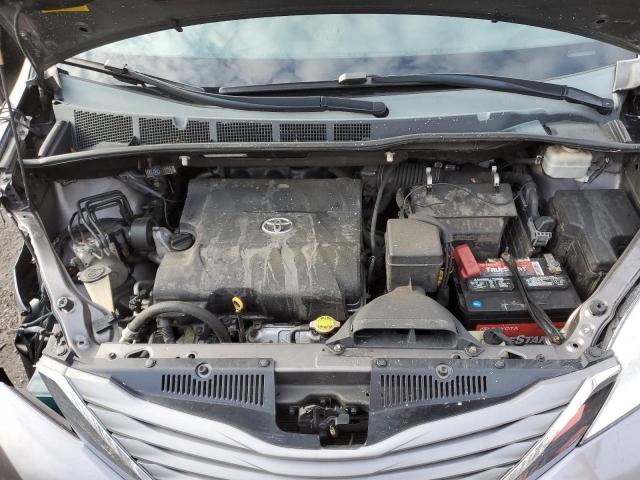 Photo 12 from auction – 2011 TOYOTA SIENNA XLE with VIN 5TDYK3DC4BS151622