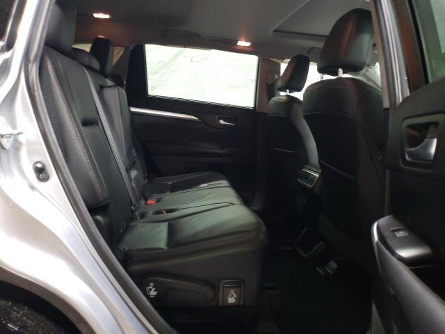 Foto 10 de la subasta – 2016 TOYOTA HIGHLANDER con VIN 5TDJKRFH7GS501393