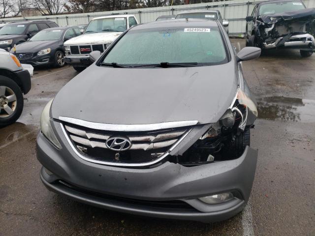 Photo 5 from auction – 2011 HYUNDAI SONATA SE with VIN 5NPEC4AC5BH050329