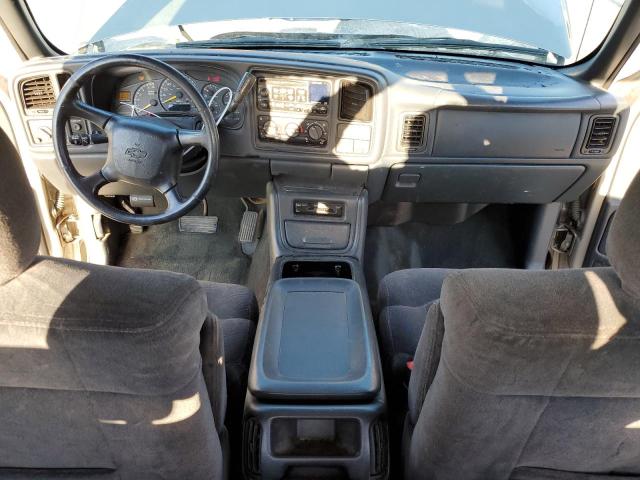 Photo 8 from auction – 2000 CHEVROLET SILVERADO with VIN 2GCEC19T8Y1164743