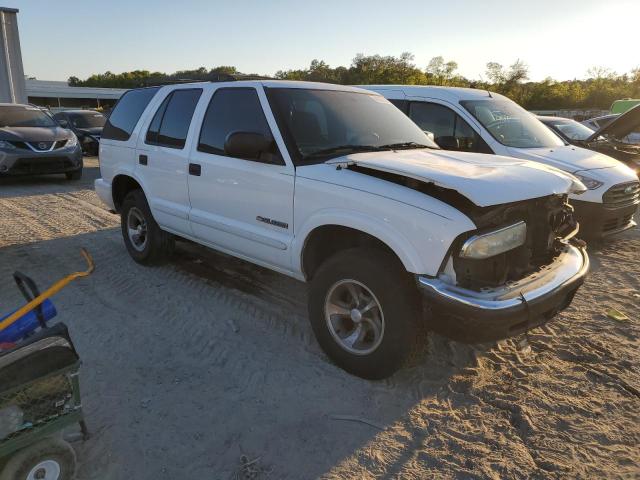Photo 4 from auction – 2004 CHEVROLET BLAZER with VIN 1GNCS13X34K154354