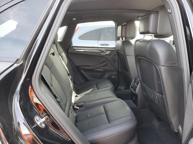 Photo 11 from auction – 2017 PORSCHE MACAN S with VIN WP1AB2A52HLB16619