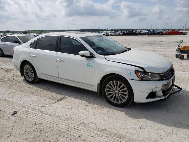 Photo 4 from auction – 2017 VOLKSWAGEN PASSAT SE with VIN 1VWBT7A36HC010878