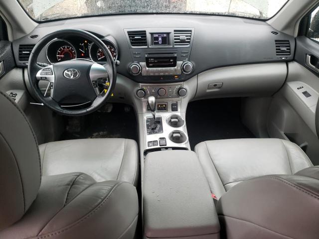 Photo 8 from auction – 2011 TOYOTA HIGHLANDER with VIN 5TDBK3EH2BS041636