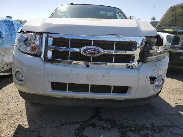 Photo 5 from auction – 2011 FORD ESCAPE LIM with VIN 1FMCU0EGXBKC05688