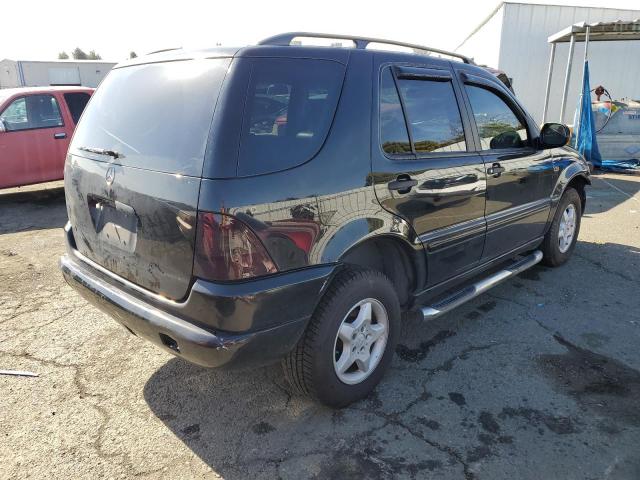 Photo 3 from auction – 2000 MERCEDES-BENZ ML 320 with VIN 4JGAB54E8YA212356